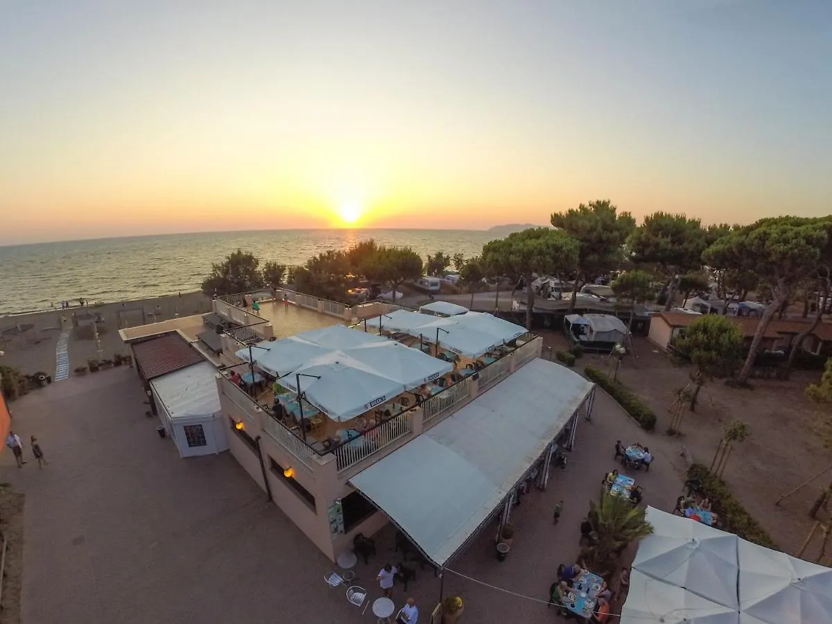 Sweet Home Isolotto - Direttamente Sulla Spiaggia ألبينيا 0*,